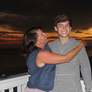 Meet your Posher, Griffin